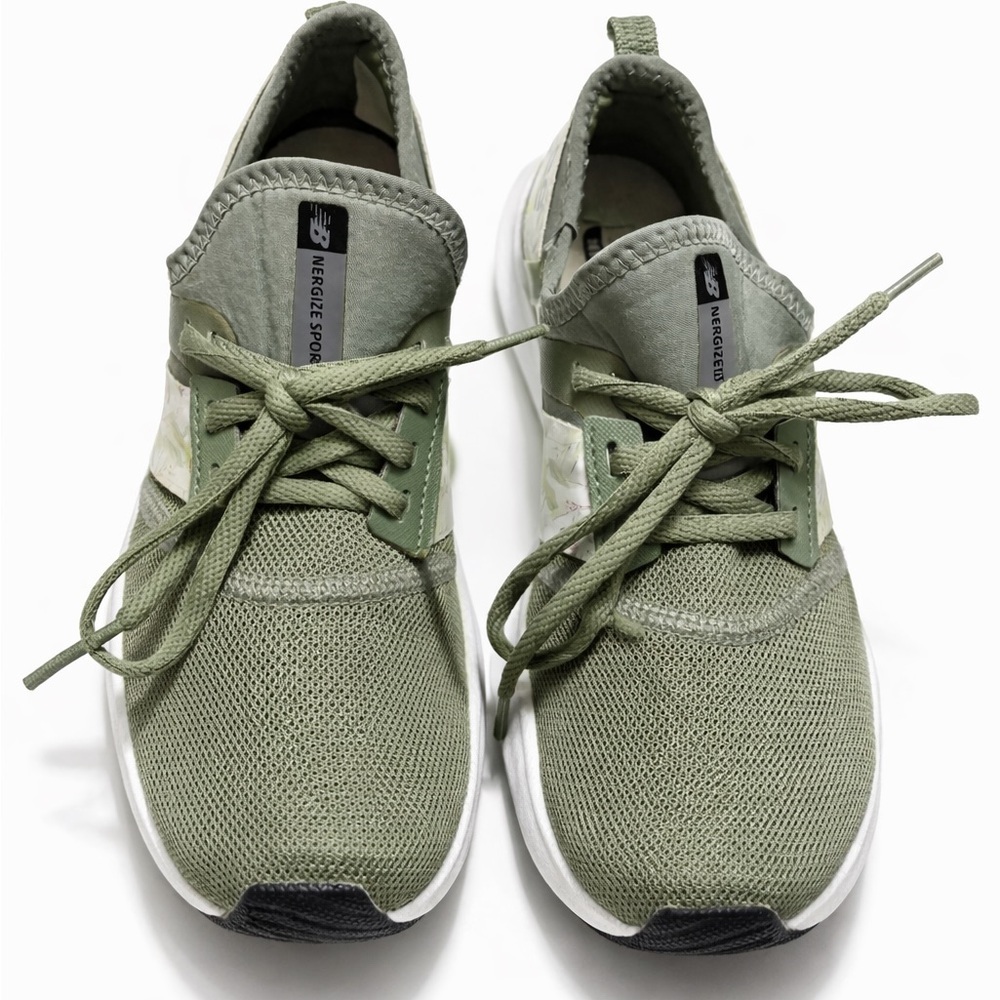 New Balance Nergize Sage Green Sneakers - Women Athletic Shoes - Size 6.5 US - Picture 5 of 6